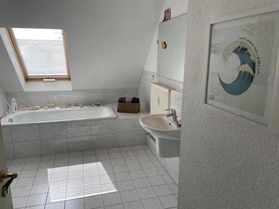 Ferienwohnung 105Qm-3-Raum, Zentral, Ruhig, Gemuetlich Leipzig Exterior foto